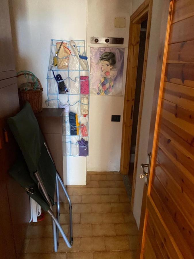 Maison Alla Vecchia Zia Apartment Cerise Bagian luar foto